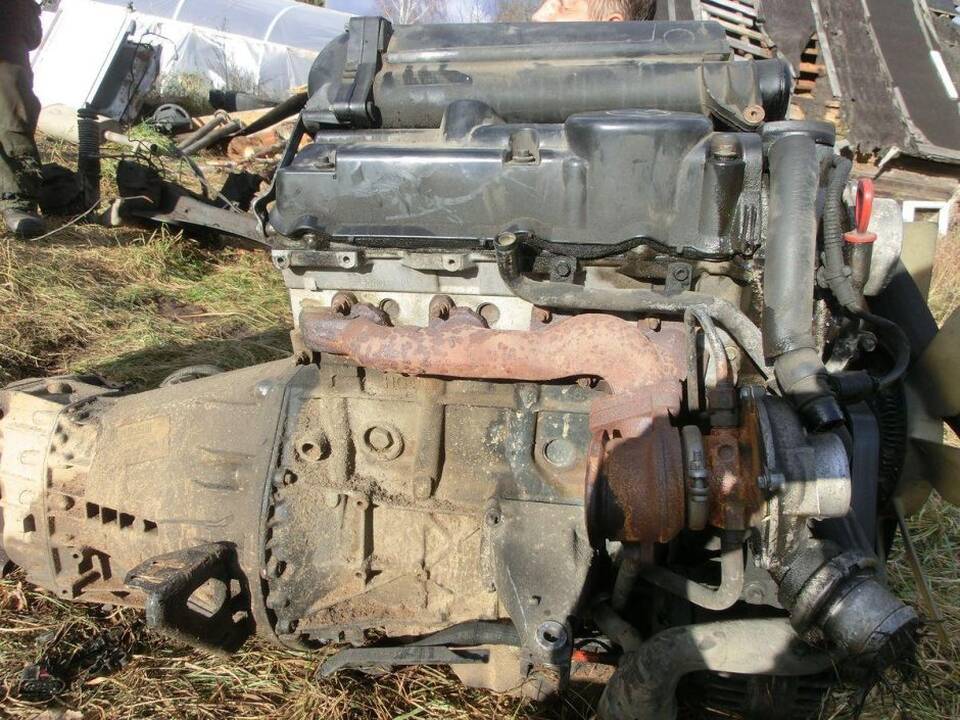 Jonavos policija pavogtą automobilį surado jau ardomą