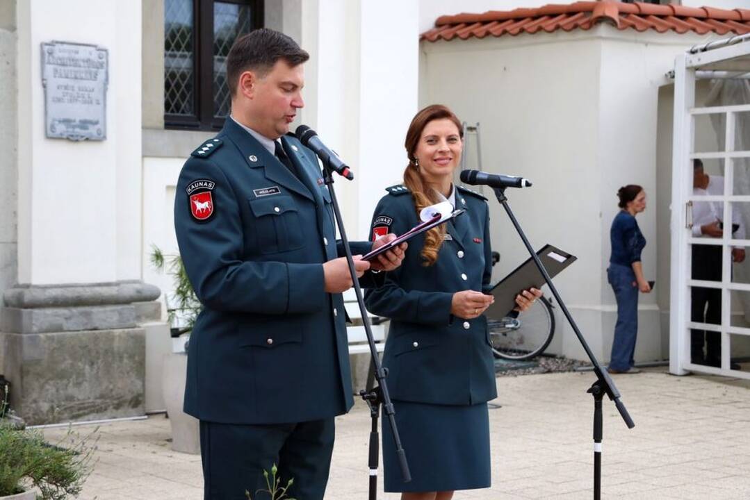 Policijos pareigūnų apdovanojimai