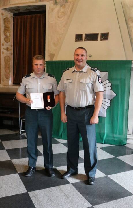Apdovanoti Kauno policijos pareigūnai