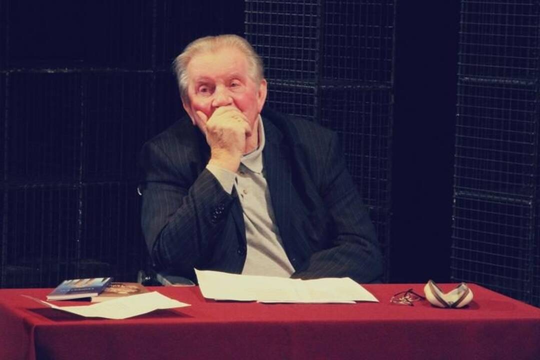 Į amžinybę iškeliavo A. Žekas