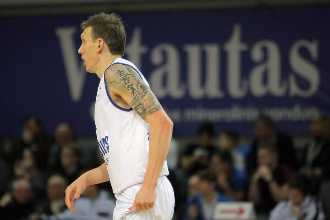 Lietuvos krepšinio lyga: Prienų-Birštono „Vytautas“ – Kauno „Žalgiris“ 71:79.