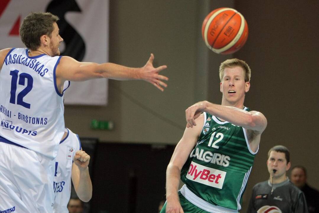 Lietuvos krepšinio lyga: Prienų-Birštono „Vytautas“ – Kauno „Žalgiris“ 71:79.