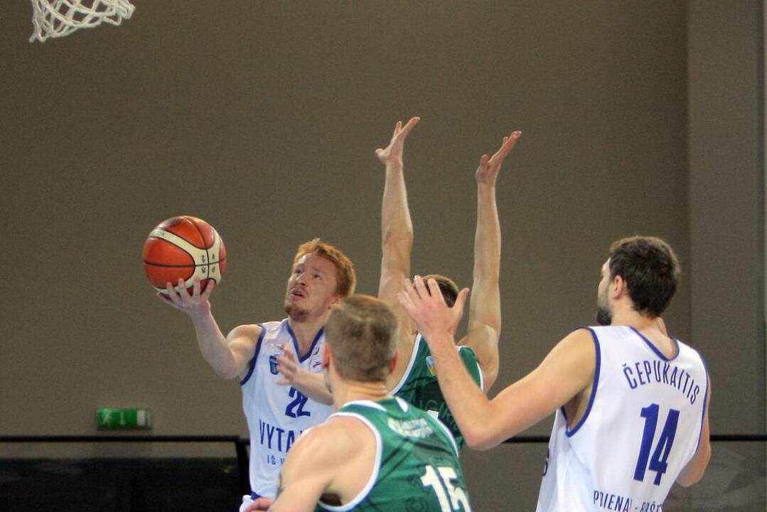 Lietuvos krepšinio lyga: Prienų-Birštono „Vytautas“ – Kauno „Žalgiris“ 71:79.