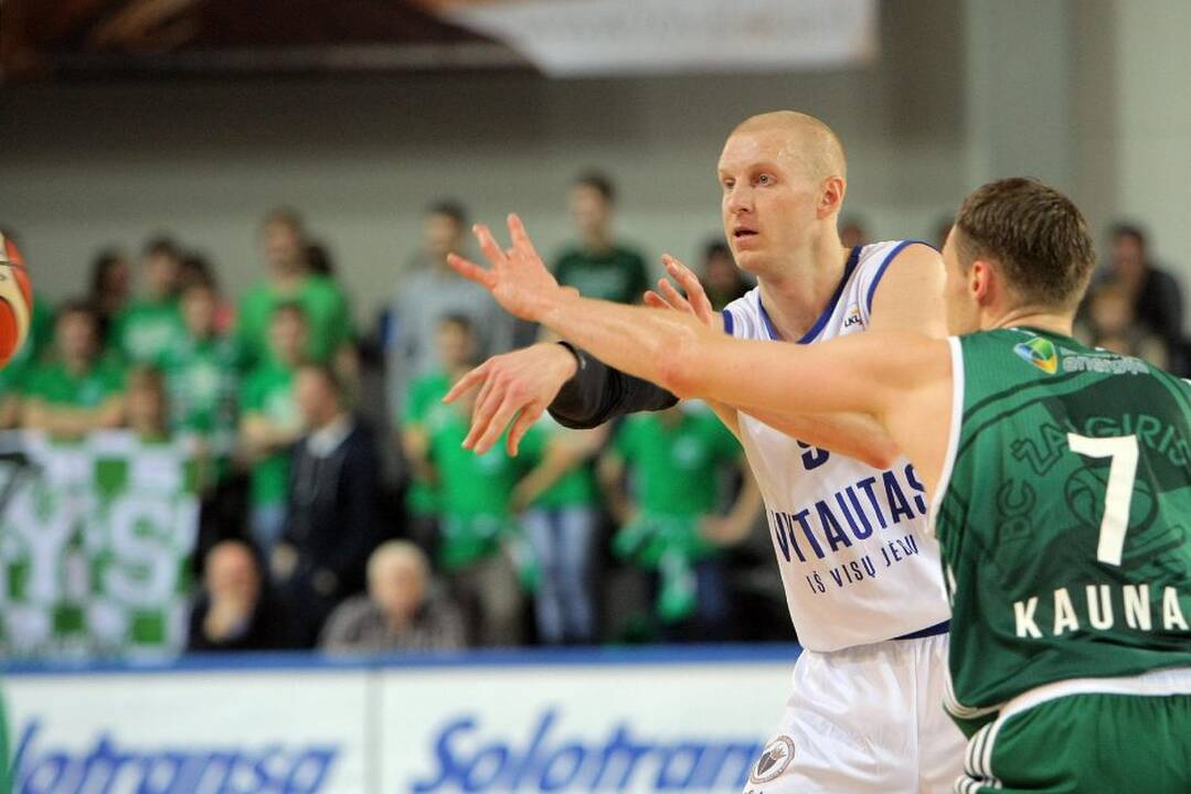 Lietuvos krepšinio lyga: Prienų-Birštono „Vytautas“ – Kauno „Žalgiris“ 71:79.