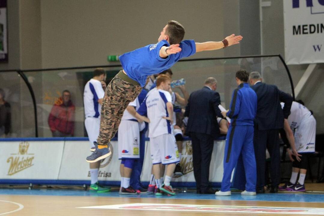 Lietuvos krepšinio lyga: Prienų-Birštono „Vytautas“ – Kauno „Žalgiris“ 71:79.