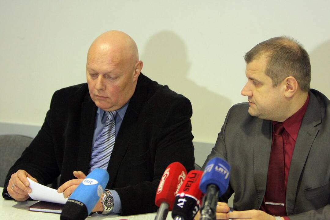 Surengta spaudos konferencija dėl saviečių vaikžudžio bylos.