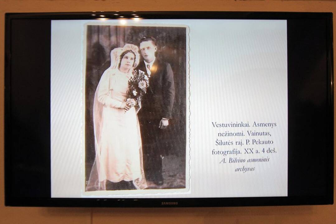 Rotušėje, Kauno miesto muziejuje, veikia šv. Valentino dienai skirta paroda „Ir jie(-ms) pasakė TAIP!“ 