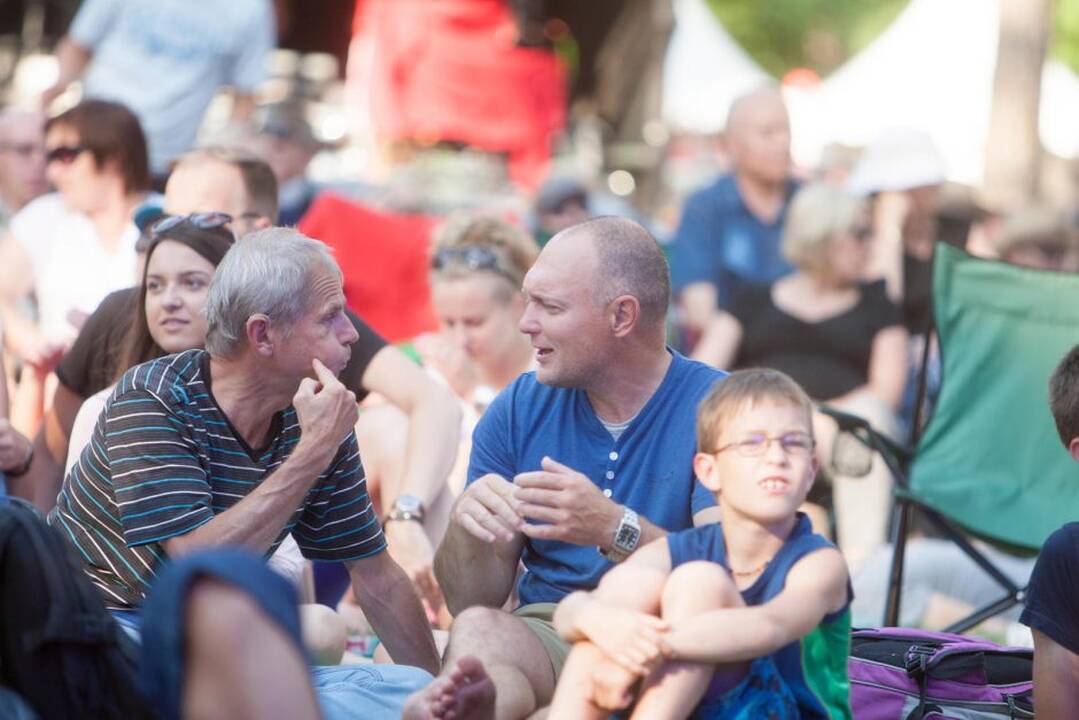 Festivalis