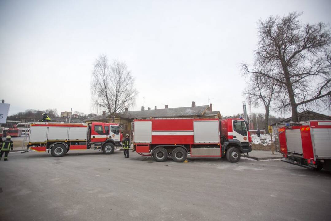 Gaisras mediniame daugiabutyje