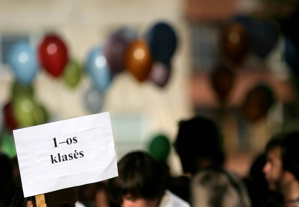 Nuo kitų metų Vilniaus tautinių mažumų mokyklose – daugiau lietuvių kalbos pamokų pradinukams