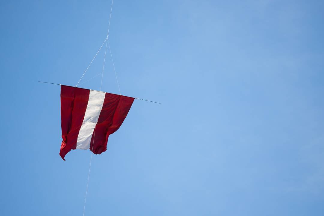 Latvijos vėliava