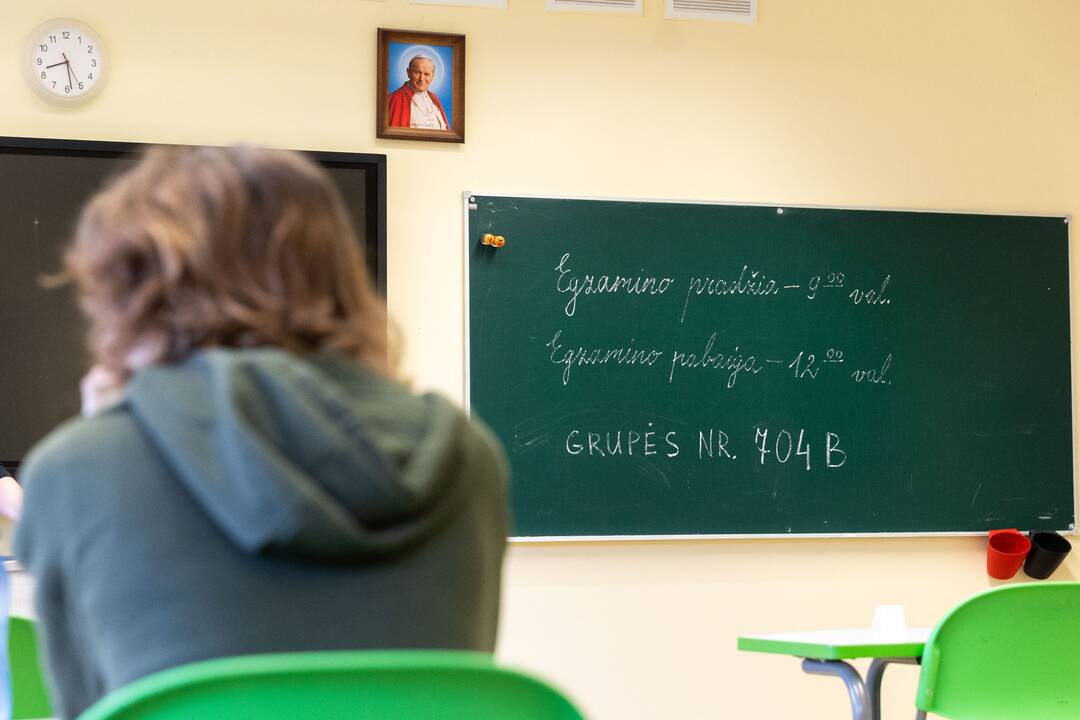 Žiniasklaida: ministerija siūlys rengti papildomą matematikos egzaminą
