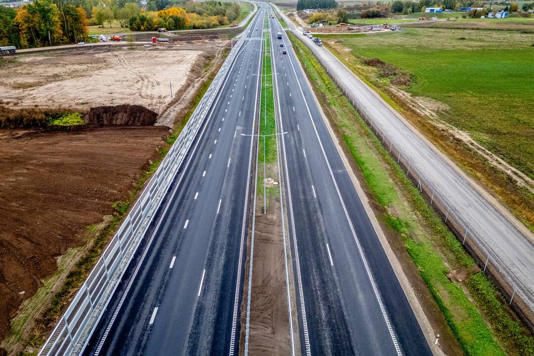 Sabutis pristatys plečiamą mokamų kelių tinklą
