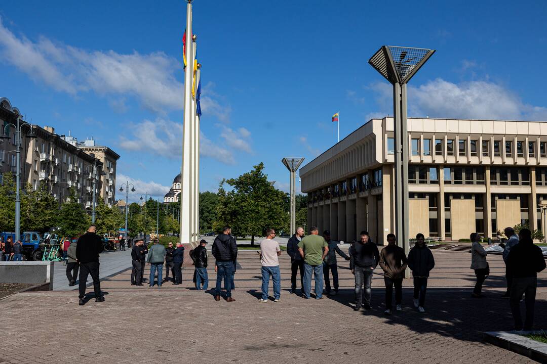 Pakartotinis ūkininkų protestas prie Seimo