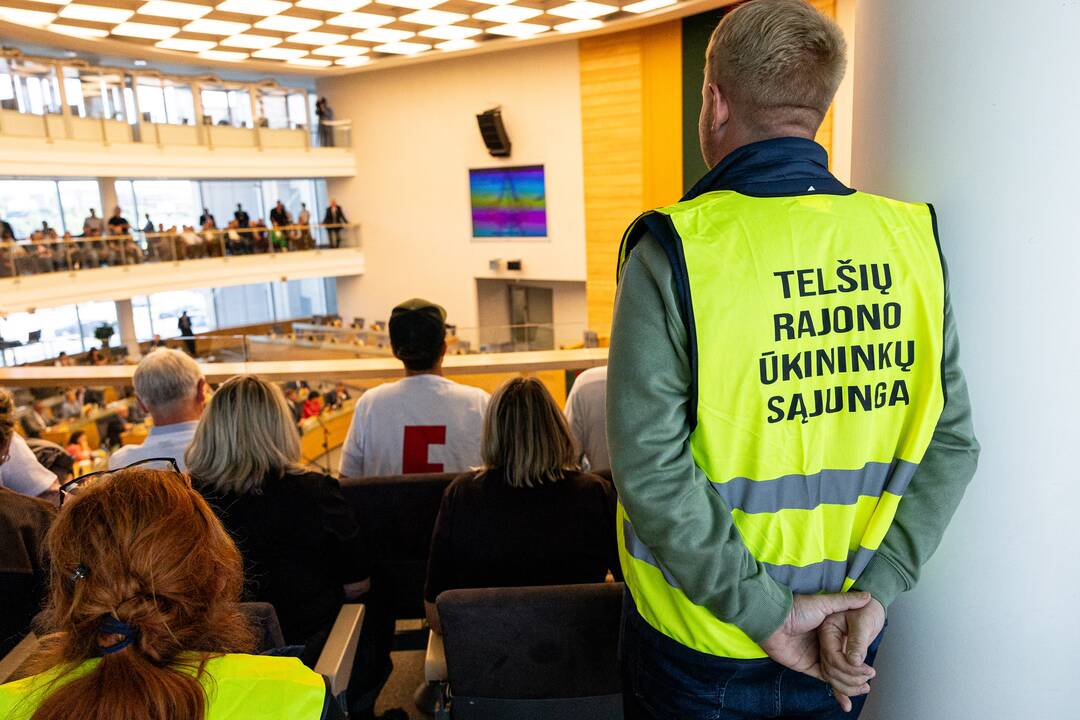 Pakartotinis ūkininkų protestas prie Seimo