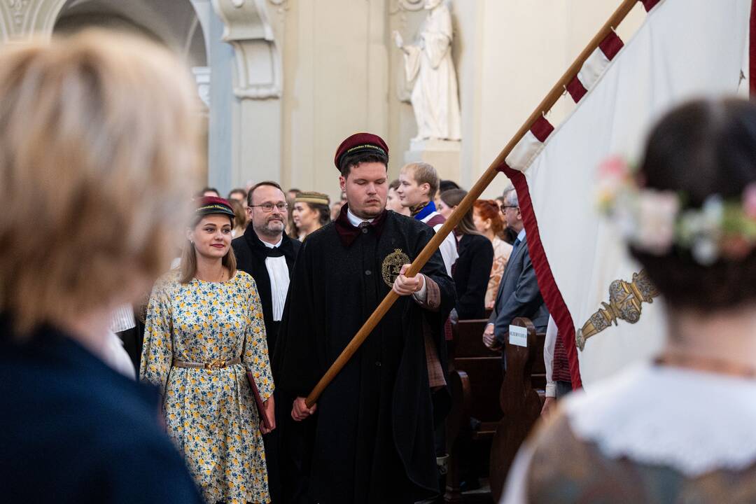 VU atminties diplomų įteikimo ceremonija