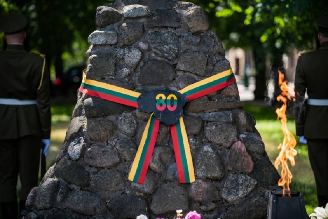 Buvę politiniai kaliniai ir tremtiniai prašo desovietizavimo proceso neatiduoti savivaldybėms