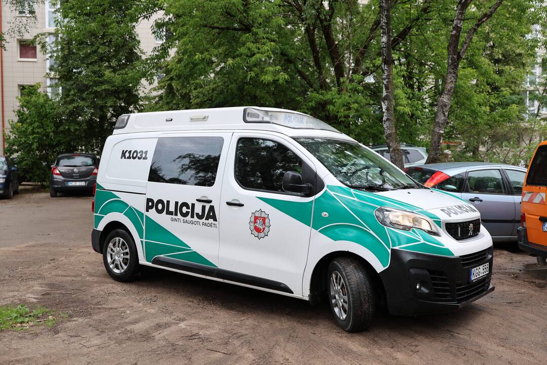 Į butą Kaune atėjęs vyras susprogdino granatą