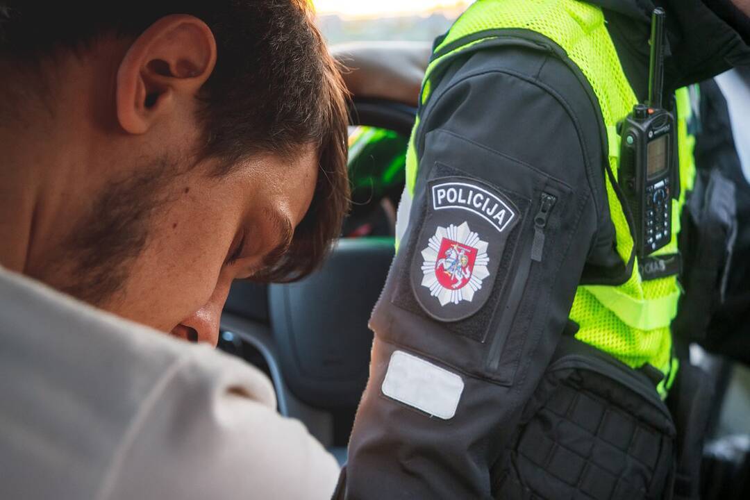 Sunkiai suvokiama, bet realu: per Jonines – mirtinai girtas prie vairo