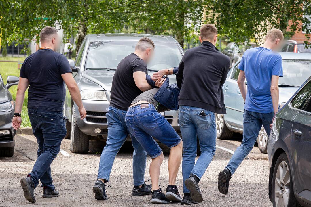 Sulaikymo operacija Kovo 11-osios gatvės dvylikaaukštyje