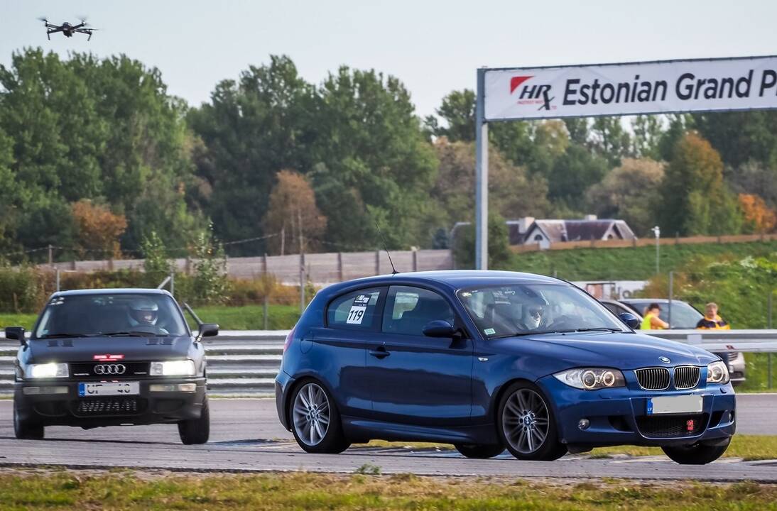 Dalyviai: „Baltic Time Attack“ varžybose gali startuoti tiek standartiniai, tiek specialiai sportui paruošti automobiliai.