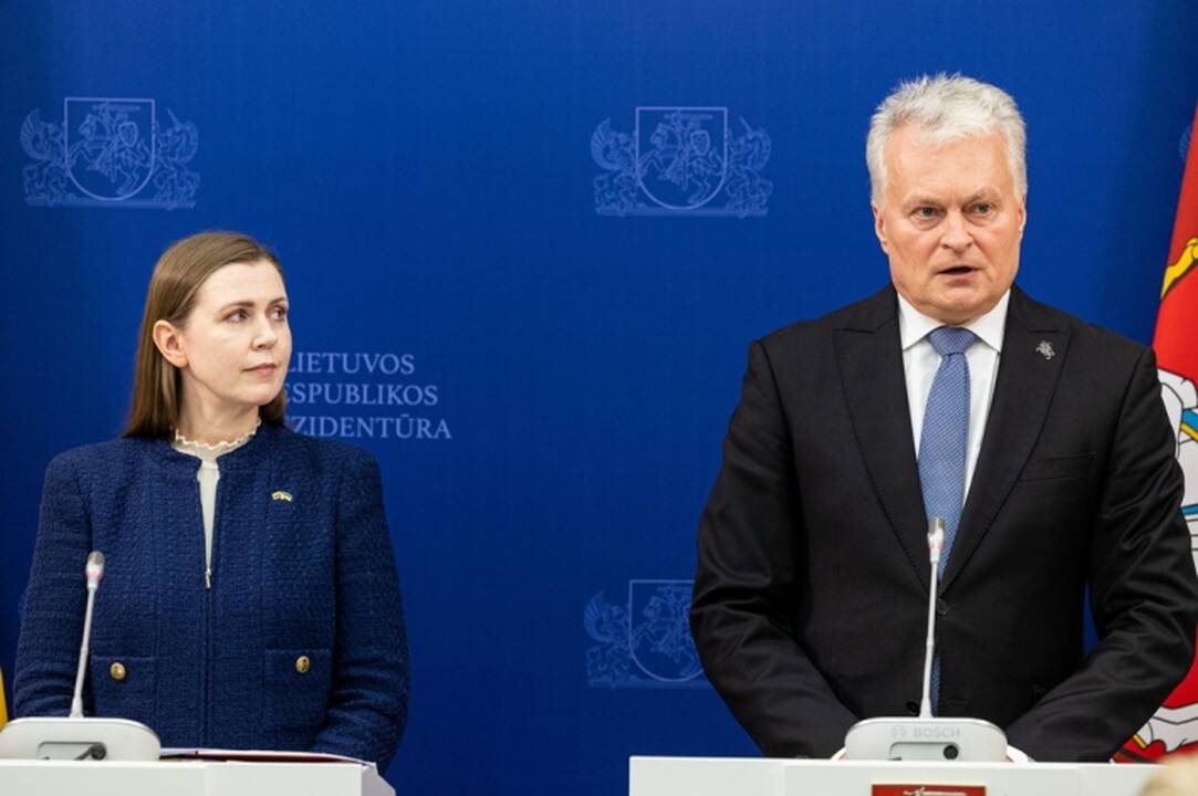 Dovilė šakalienė ir Gitanas Nausėda
