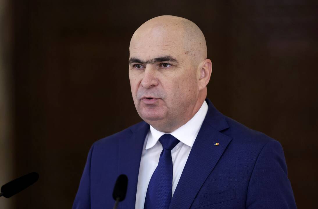 Rumunijos prezidentas premjeru paskyrė liberalų politiką Ilie Bolojaną