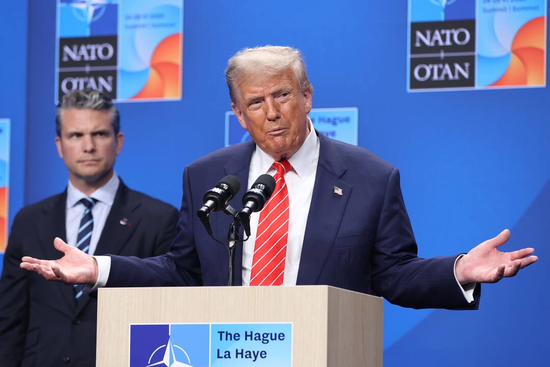 Trumpas įsitikinęs, kad Iranas neperkėlė urano prieš JAV atakas