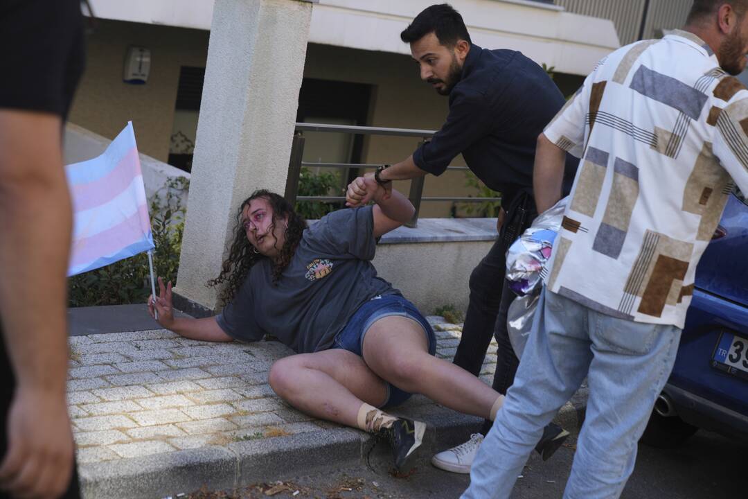 Stambule prieš „Pride“ eitynes sulaikyta daugiau kaip 50 žmonių