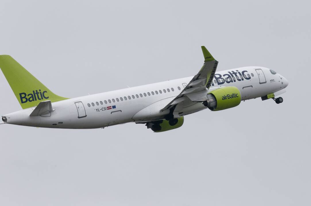 Lietuvos oro uostai vertina oficialų Latvijos pasiūlymą įsigyti „Air Baltic“ akcijų