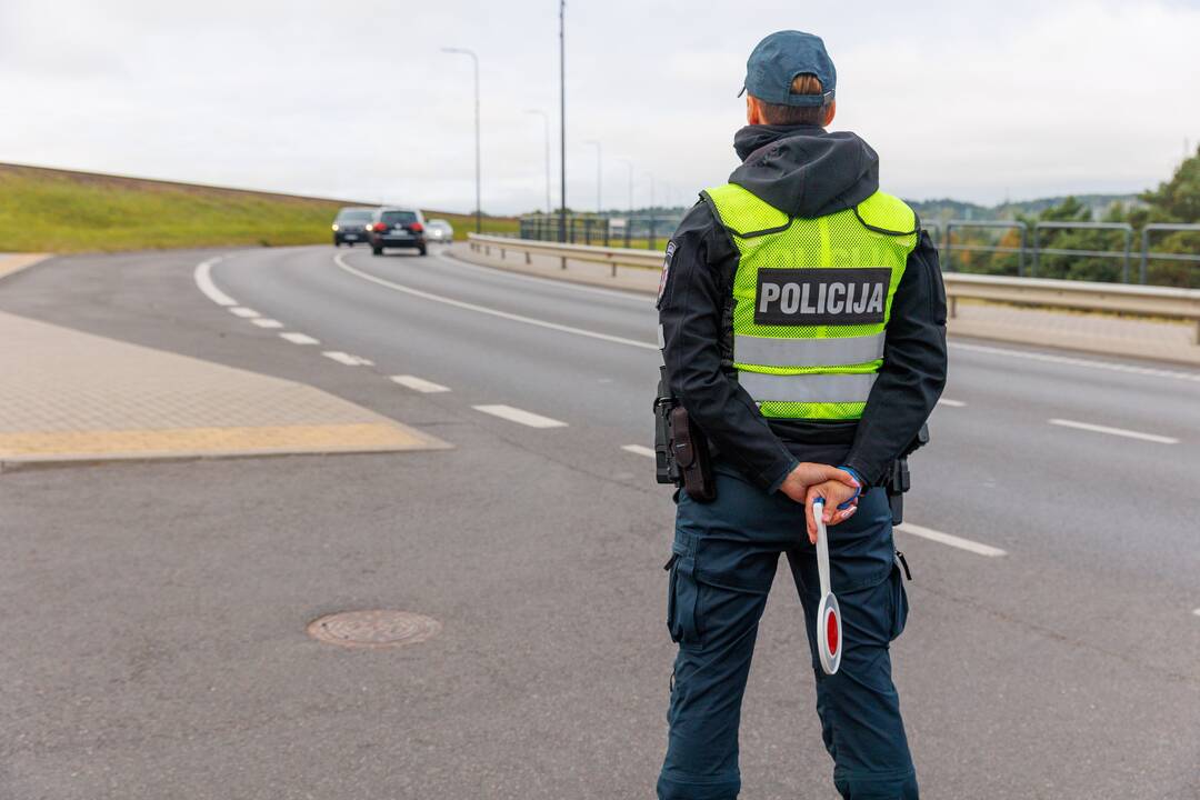 Nusikaltimą sustabdytame automobilyje išdavė specifinis kvapas