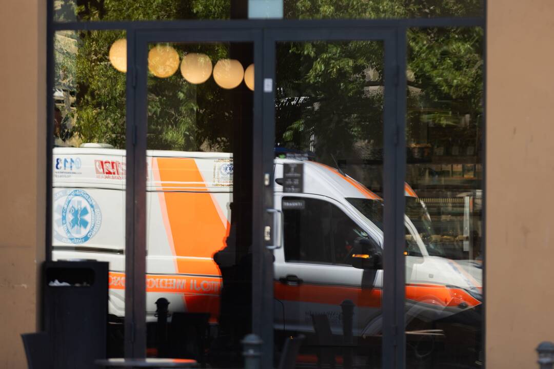 Ligoninėje mirė Šiauliuose automobilio partrenktas senjoras