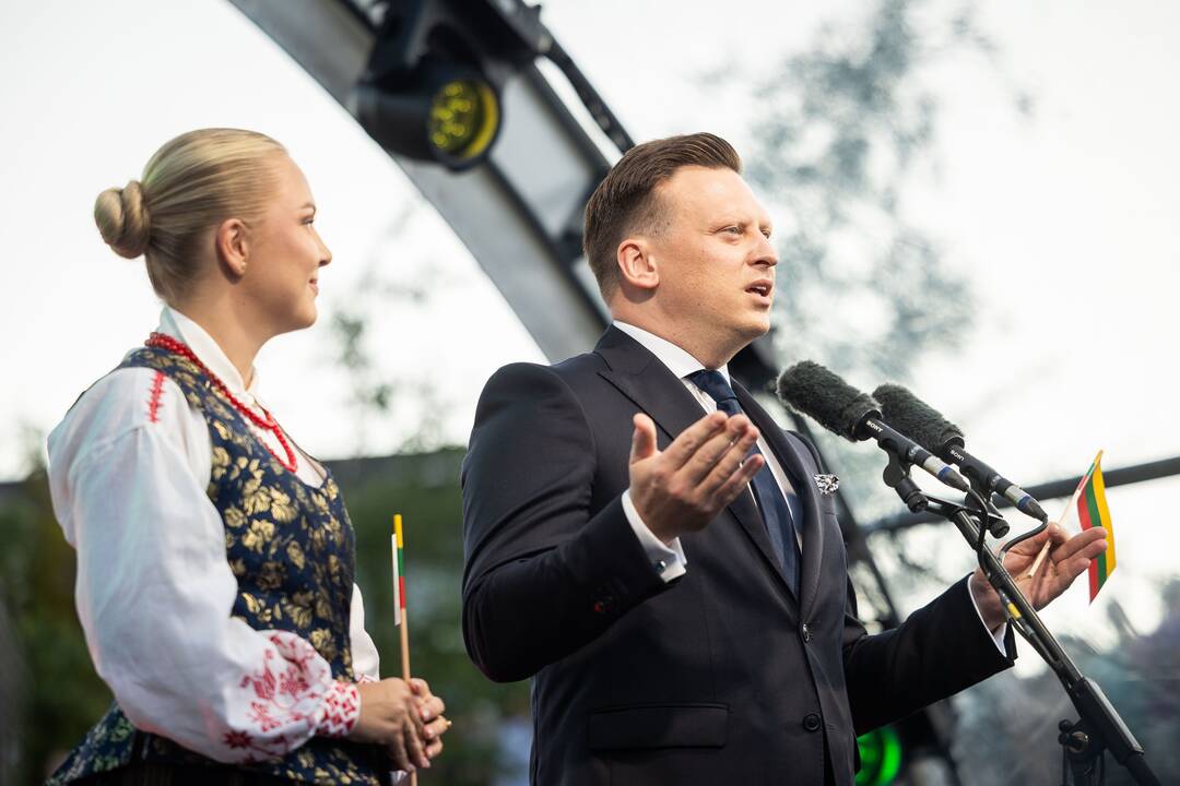 Lietuvius visame pasaulyje vienijantis Tautiškos giesmės giedojimas