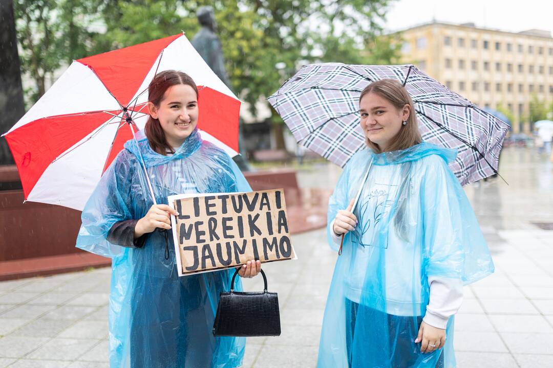 Abiturientų protesto akcija „Švietimas – ne eksperimentas“