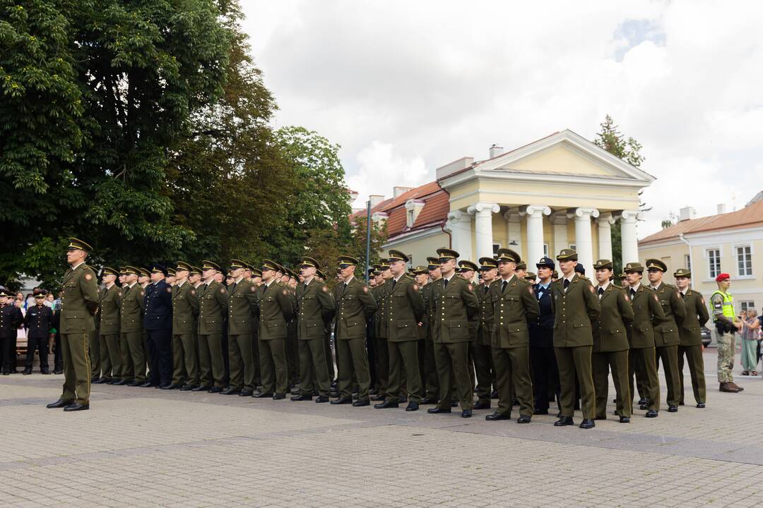 Iškilminga Generolo Jono Žemaičio Lietuvos karo akademijos absolventų ceremonija