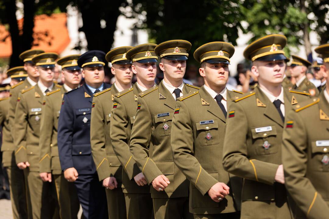 Iškilminga Generolo Jono Žemaičio Lietuvos karo akademijos absolventų ceremonija