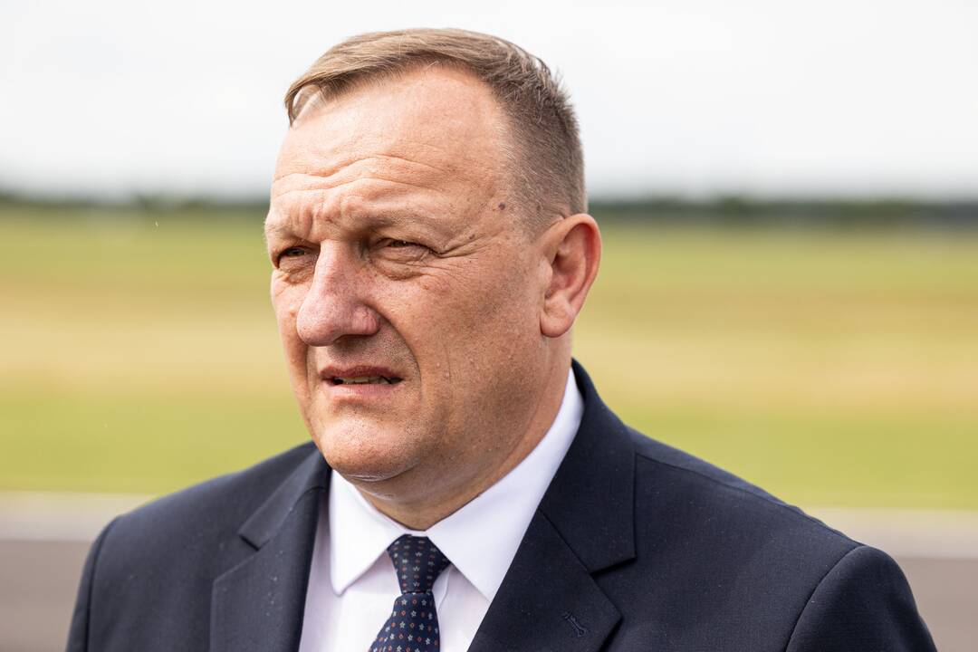 Naujų VSAT sraigtasparnių pristatymas