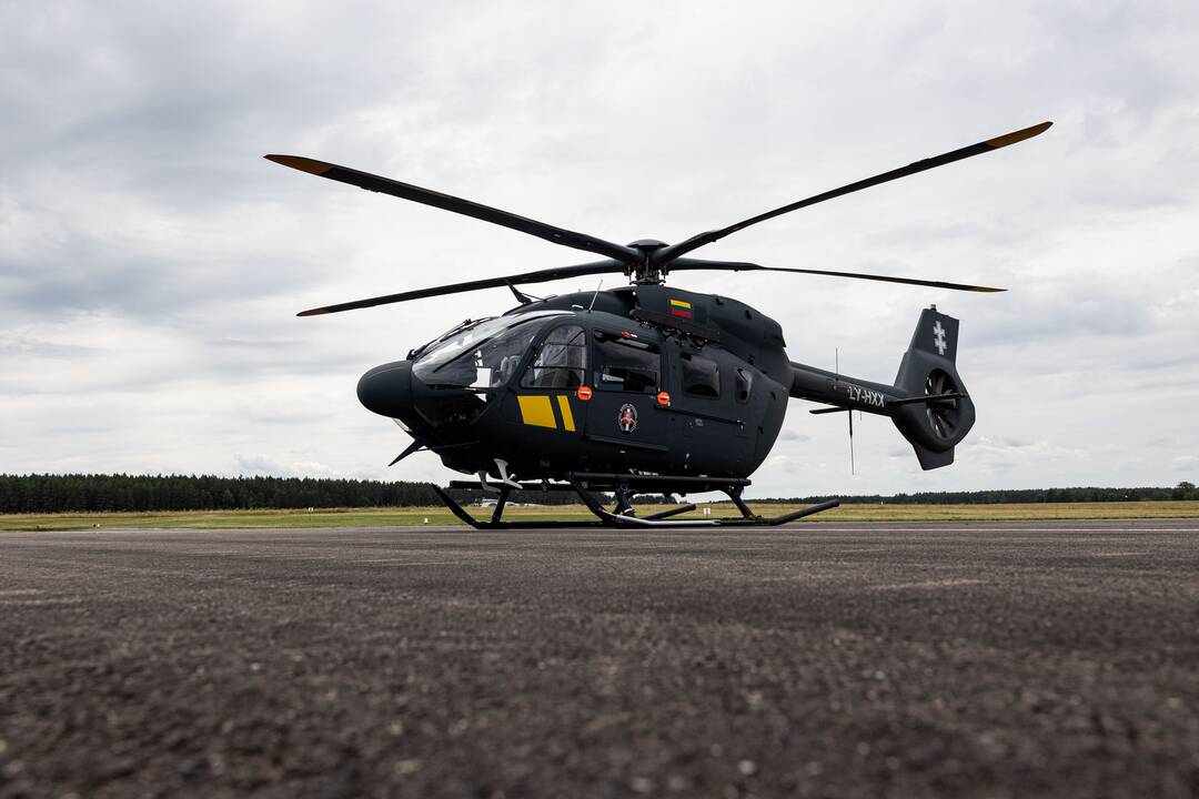 Naujų VSAT sraigtasparnių pristatymas