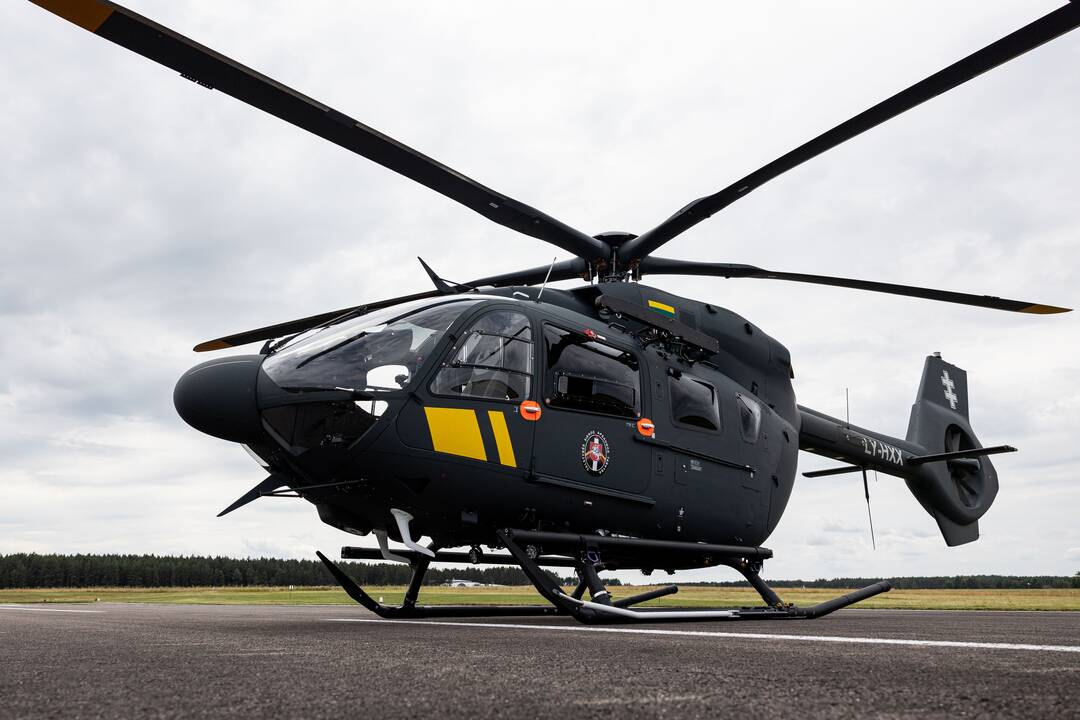 Naujų VSAT sraigtasparnių pristatymas