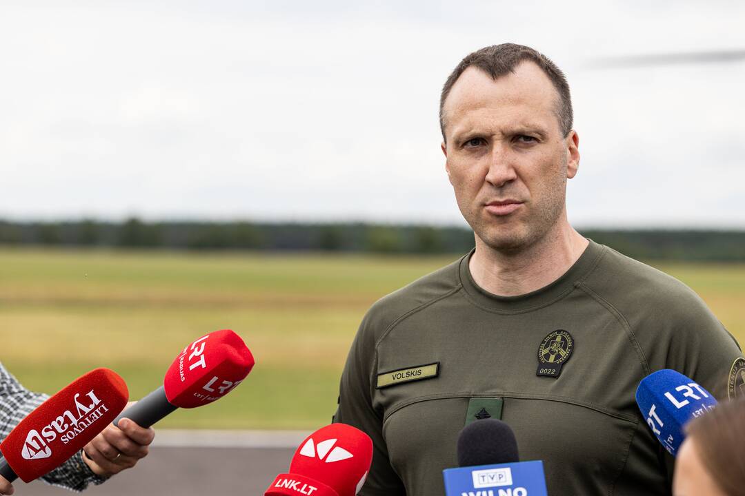 Naujų VSAT sraigtasparnių pristatymas