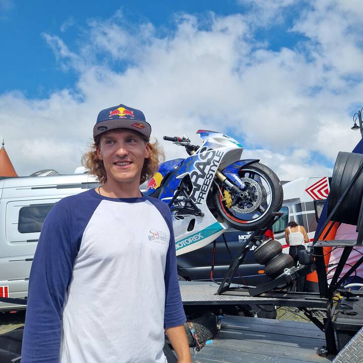 Arvydas Vaitkus „Red Bull Showrun“ pramogų zonoje