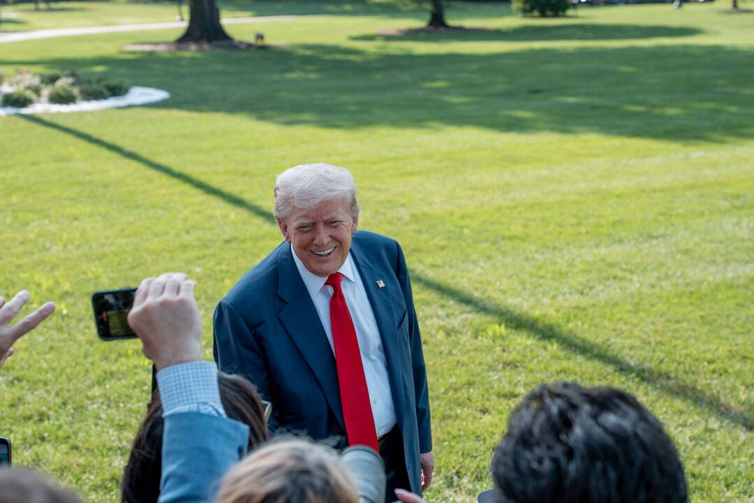 Donaldas Trumpas pradėjo penkių dienų vizitą Škotijoje: derins diplomatiją ir golfą