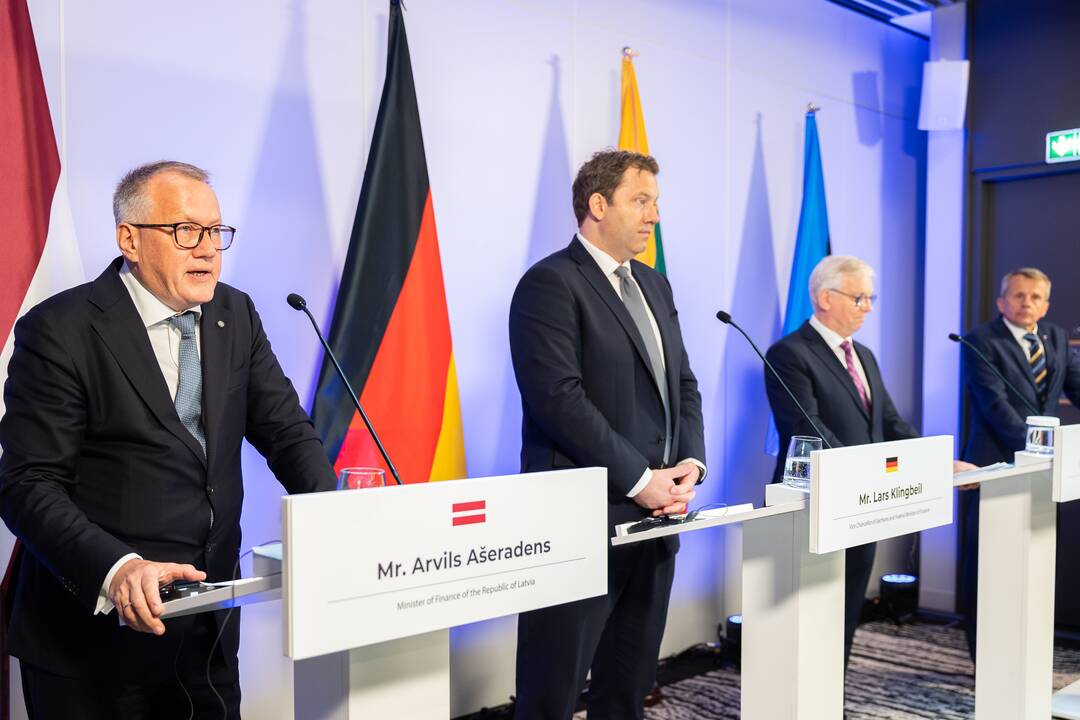 Finansų ministrų spaudos konferencija