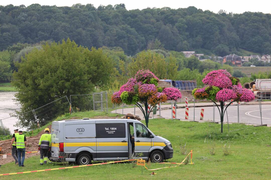 Brastos g. prakirstas dujų vamzdis