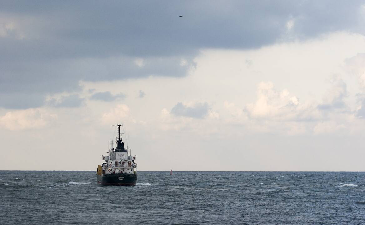 Baltijos jūroje – keistas įvykis: buriuotojams tenka grįžti prie tradicinės navigacijos