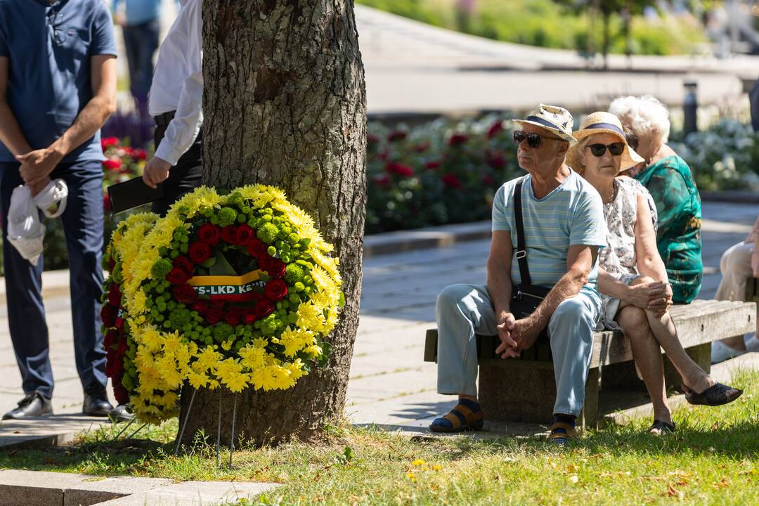 Liepos 6-osios minėjimas Karo muziejaus sodelyje
