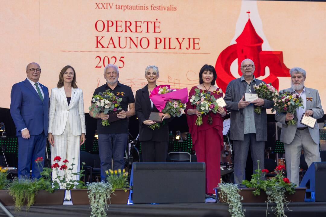 Valstybės dienos akcentas Kaune – garsiai suskambusi „Tautiška giesmė“