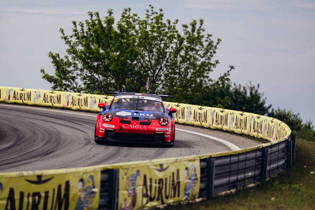 Aurum 1006 km powered by Hankook lenktynių treniruotės
