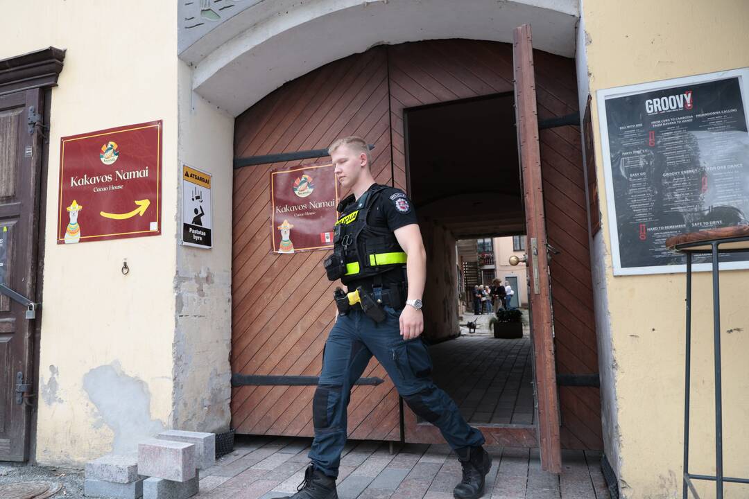 Rotušės aikštėje, bute, rasta negyva moteris