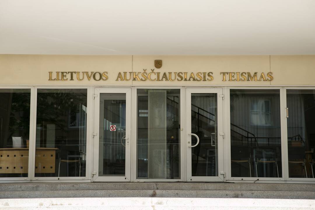 LAT atmetė buvusio „Raseinių vandenų“ vadovo skundą: jis lieka kaltu dėl korupcijos
